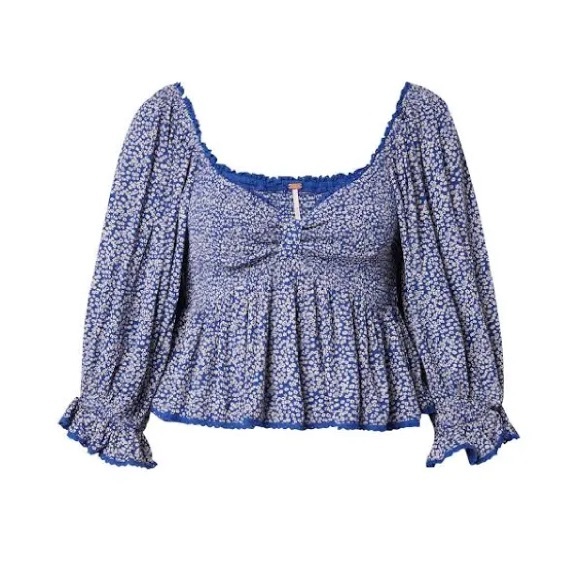 Free People Brittnee Printed Top in the color Blue Combo. NWT size Medium. - Picture 4 of 8